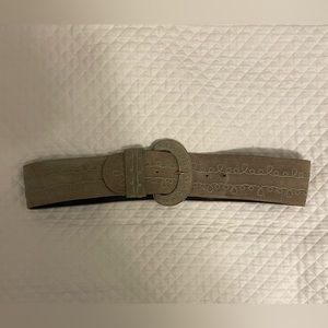 Vintage Express Compagnie Internationale Italian Olive Green Leather Belt